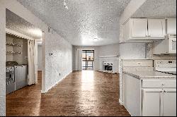 Condo located in the heart of Denver near the vibrant Lowry neighborhood