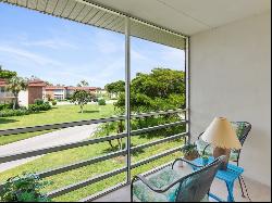 29 Pine Arbor Lane Unit 204, Vero Beach FL 32962