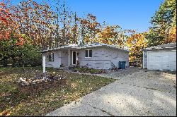 5365 W Rasmussen Road, Ludington MI 49431