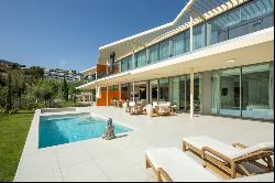 Brand-new 3-bedroom villa with sea and mountain views in La Rese, Benalmádena 29630