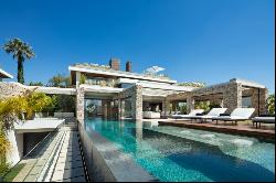 Exquisite brand-new villa in a prime location in Nueva Andalucía, Marbella 29660