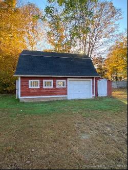 39 Middle Haddam Road, Portland CT 06480