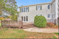 39 Middle Haddam Road, Portland CT 06480