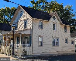 102 4th Avenue, Pitman NJ 08071