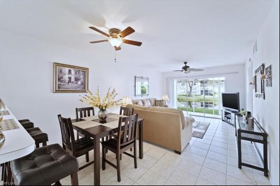 120 Pebble Shores DR #5-104, Naples FL 34110