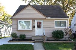 133 MASSOIT Street, Clawson MI 48017