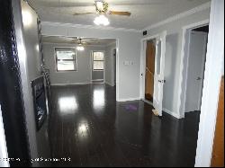 620 Sanderson Street Unit 2nd Floor, Olyphant PA 18447