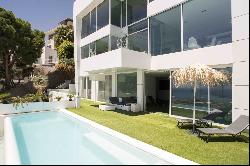 Spectacular design villa with amazing sea views in Levantina, Sitges