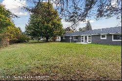 610 Crestview Drive, Corunna MI 48817