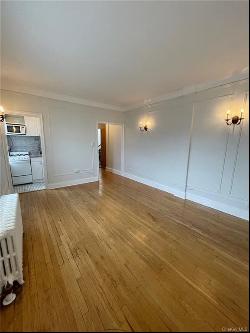 271 Greenwich Avenue #3D, Greenwich CT 06830