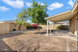 1518 E Pinchot Avenue, Phoenix AZ 85014