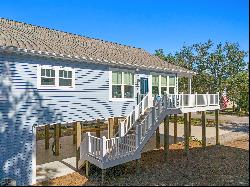 135 NW 9th Street, Oak Island, NC 28465