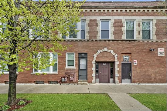 3556 W Belmont Street #1, Chicago IL 60618