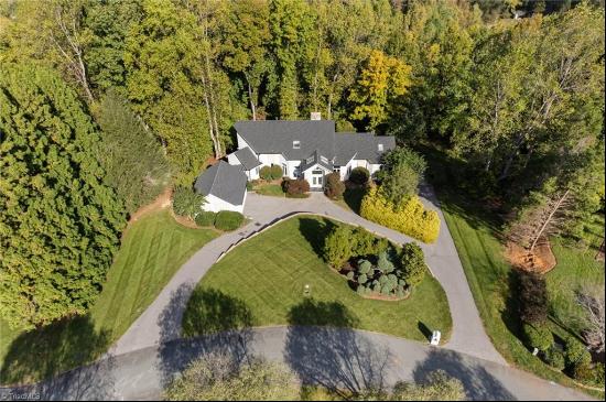 4457 Bent Tree Farm Road, Winston-Salem NC 27106