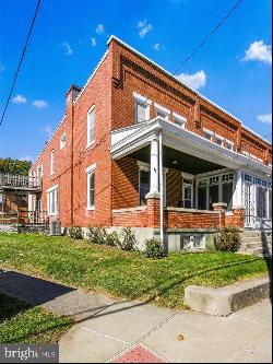 700 N Pine Street, Lancaster PA 17603