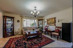 22922 Via Nuez, Mission Viejo CA 92691