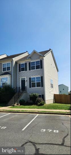 451 Ginkgo Terrace NE, Leesburg VA 20176