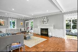 Spacious Center Hall Colonial