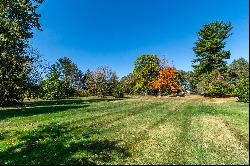 Create Your Perfect Home Next to Protected Nature Trails