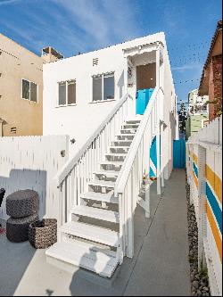 636 Manhattan Avenue #B, Hermosa Beach, CA 90254