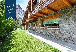 Charming Alpine chalet in the presitigious mountain town of Courmayeur