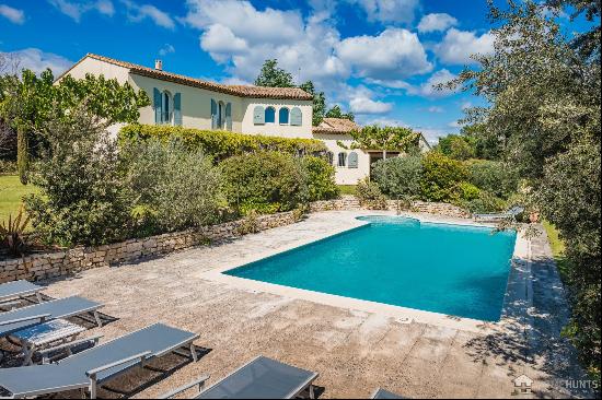 Vente - Maison Saint-Remy-de-Provence - 2a 400a 000a 