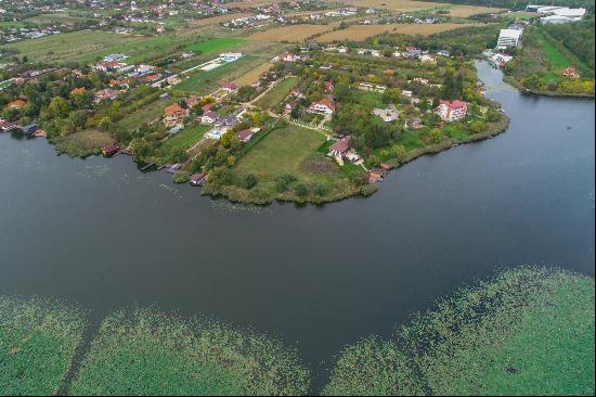 Lakeside Plot on Lake Snagov for a Luxury Residence