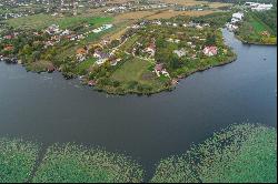 Lakeside Plot on Lake Snagov for a Luxury Residence