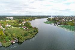 Lakeside Plot on Lake Snagov for a Luxury Residence