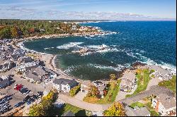 Oceanfront Luxury Duplex on Perkins Cove in Ogunquit