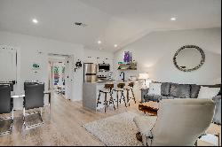 Rare Zilker Park find Condo!