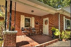 Classic Brick Ranch-Style Home In Blue Ridge