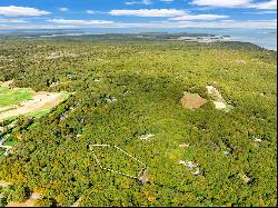 Exclusive Amagansett Oasis: Prime 2.5-Acre Parcel