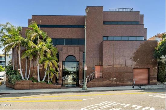 Los Angeles Commercial Sale