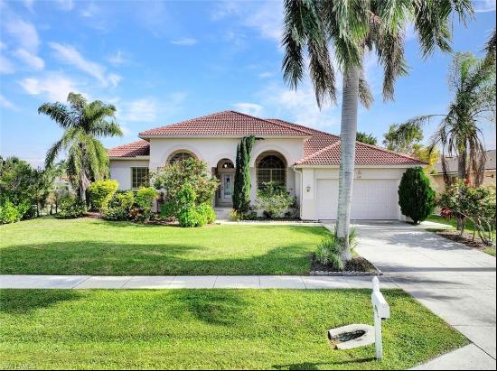 MARCO ISLAND Residential