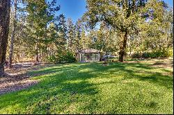 1050 White Cottage Rd. N Angwin