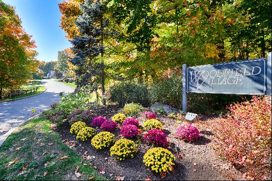 Charming Townhouse in Woodfield Village