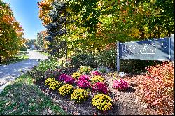 Charming Townhouse in Woodfield Village