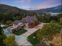 Luxurious 30-Acre Retreat in Los Gatos!