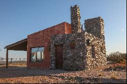 Country Home in San Luis: Nature and Tranquility.