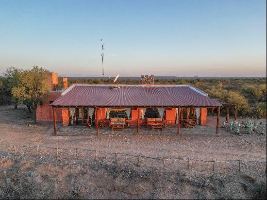 Country Home in San Luis: Nature and Tranquility.