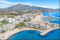 Unique opportunity in Puerto Banus: Just steps away from the sea