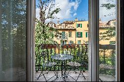 Elegant renovated apartment near Villa Torlonia