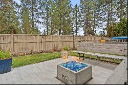 60930 Garrison Drive Bend, OR 97702