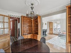 Rue de Grenelle - Superb Apartment