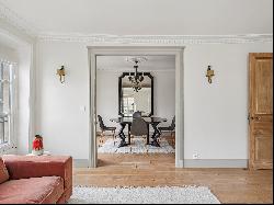 Rue de Grenelle - Superb Apartment