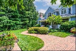 47 Hilltop Drive, Laurel Hollow , NY 11791