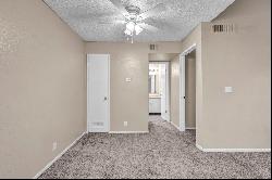 1 Bedroom Condo in Woodchase Move In Ready