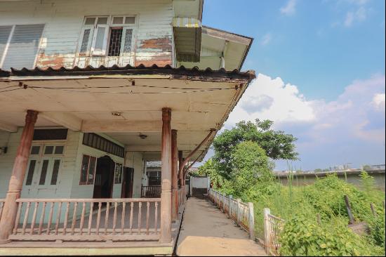 Golden Teakwood House