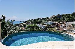 New townhouse with ocean view in Joao Fernandes